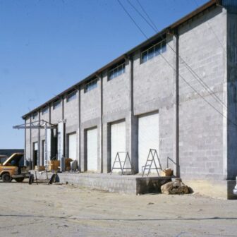 倉庫・運輸関連業